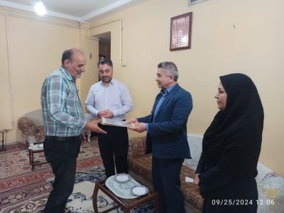 دیدار کارکنان اداره کل استاندارد کرمانشاه با خانواده جانبازان به مناسبت هفته دفاع مقدس