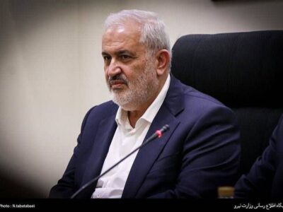 وزارت نیرو احداث نیروگاه‌های خورشیدی در دستگاه‌های دولتی را تسهیل می‌کند