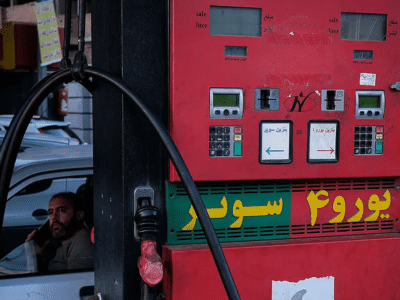 ۳۰۰ هزار لیتر بنزین سوپر وارداتی کجاست؟